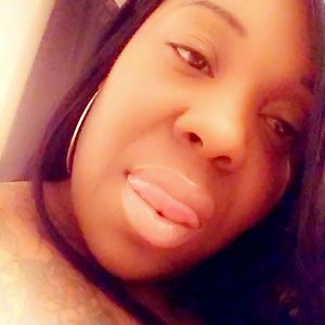 Meet your Posher, Latasha